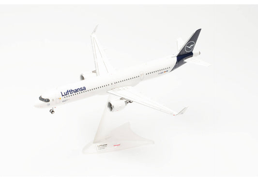 Herpa 1:200 - Lufthansa Airbus A321neo “Naumburg”