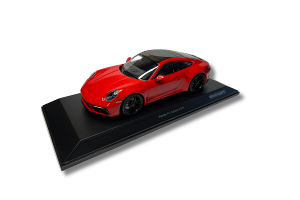 Minichamps 1/18 - Porsche 911 (992) Carrera 4 GTS Red